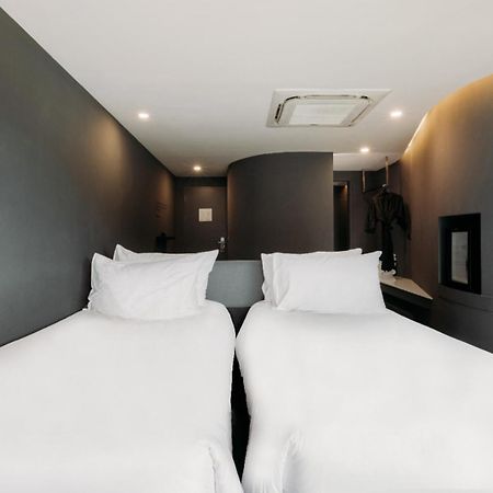 Hotel Tide Phuket Beach front - SHA Plus Exterior foto