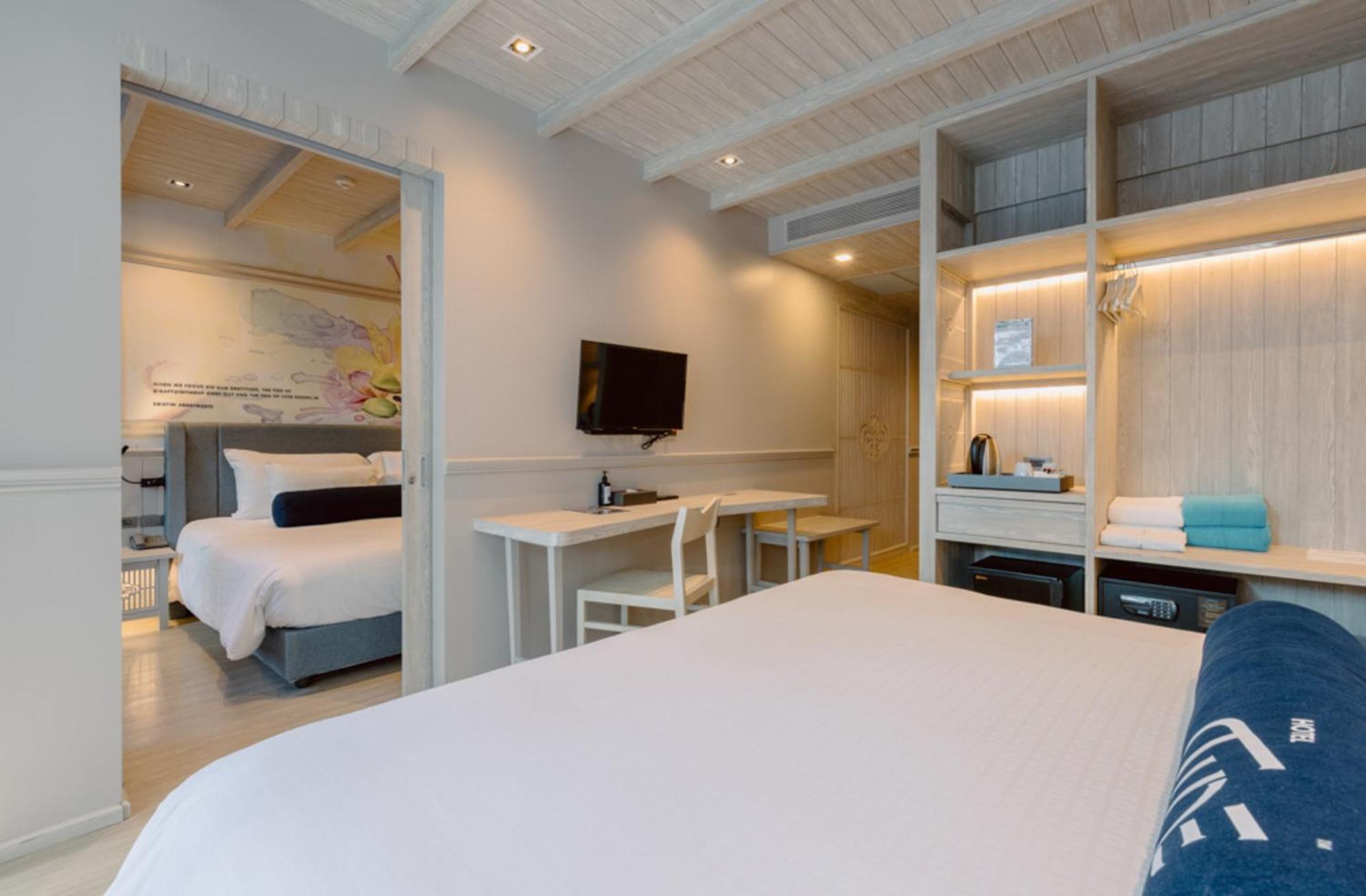 Hotel Tide Phuket Beach front - SHA Plus Exterior foto Deluxe Family Room